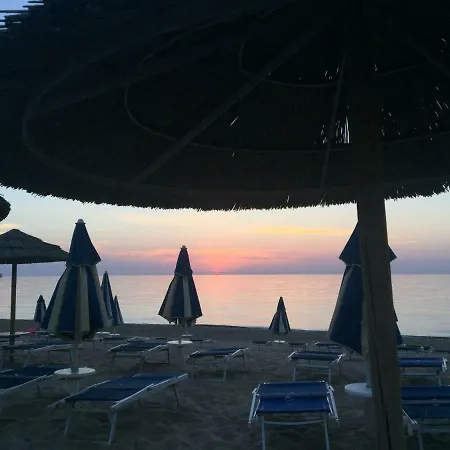 Couette-café S'abba 'e Su Mare *